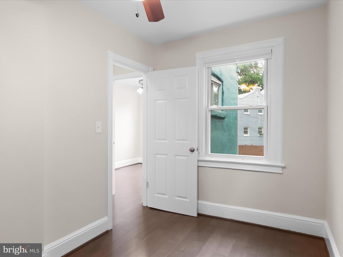 1264 PENN ST NE, WASHINGTON, District Of Columbia 20002, 3 Bedrooms Bedrooms, ,2 BathroomsBathrooms,Residential,For sale,1264 PENN ST NE,DCDC2199790 MLS # DCDC2199790