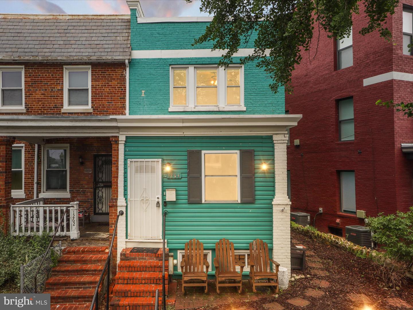 1264 PENN ST NE, WASHINGTON, District Of Columbia 20002, 3 Bedrooms Bedrooms, ,2 BathroomsBathrooms,Residential,For sale,1264 PENN ST NE,DCDC2199790 MLS # DCDC2199790