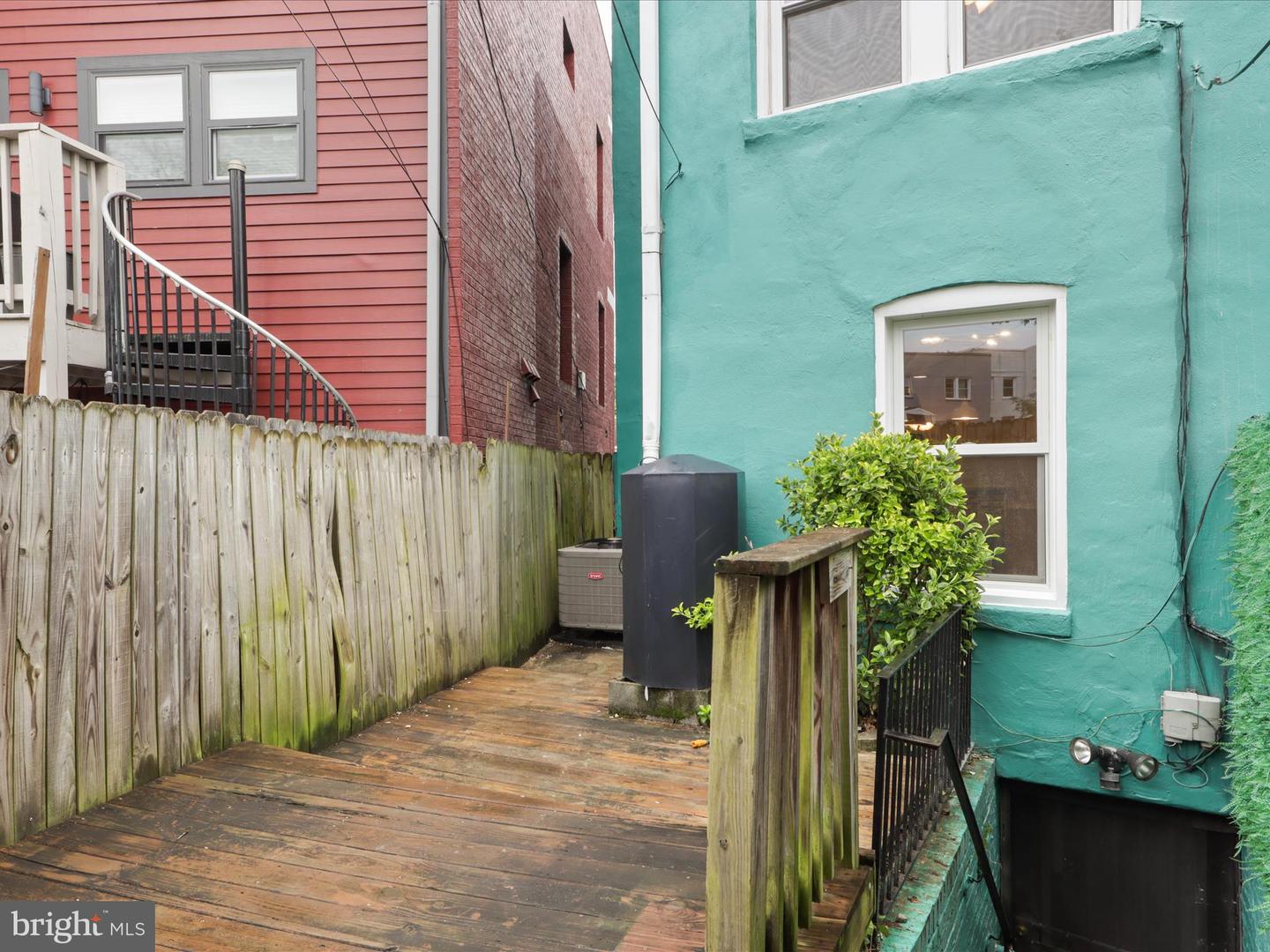 1264 PENN ST NE, WASHINGTON, District Of Columbia 20002, 3 Bedrooms Bedrooms, ,2 BathroomsBathrooms,Residential,For sale,1264 PENN ST NE,DCDC2199790 MLS # DCDC2199790