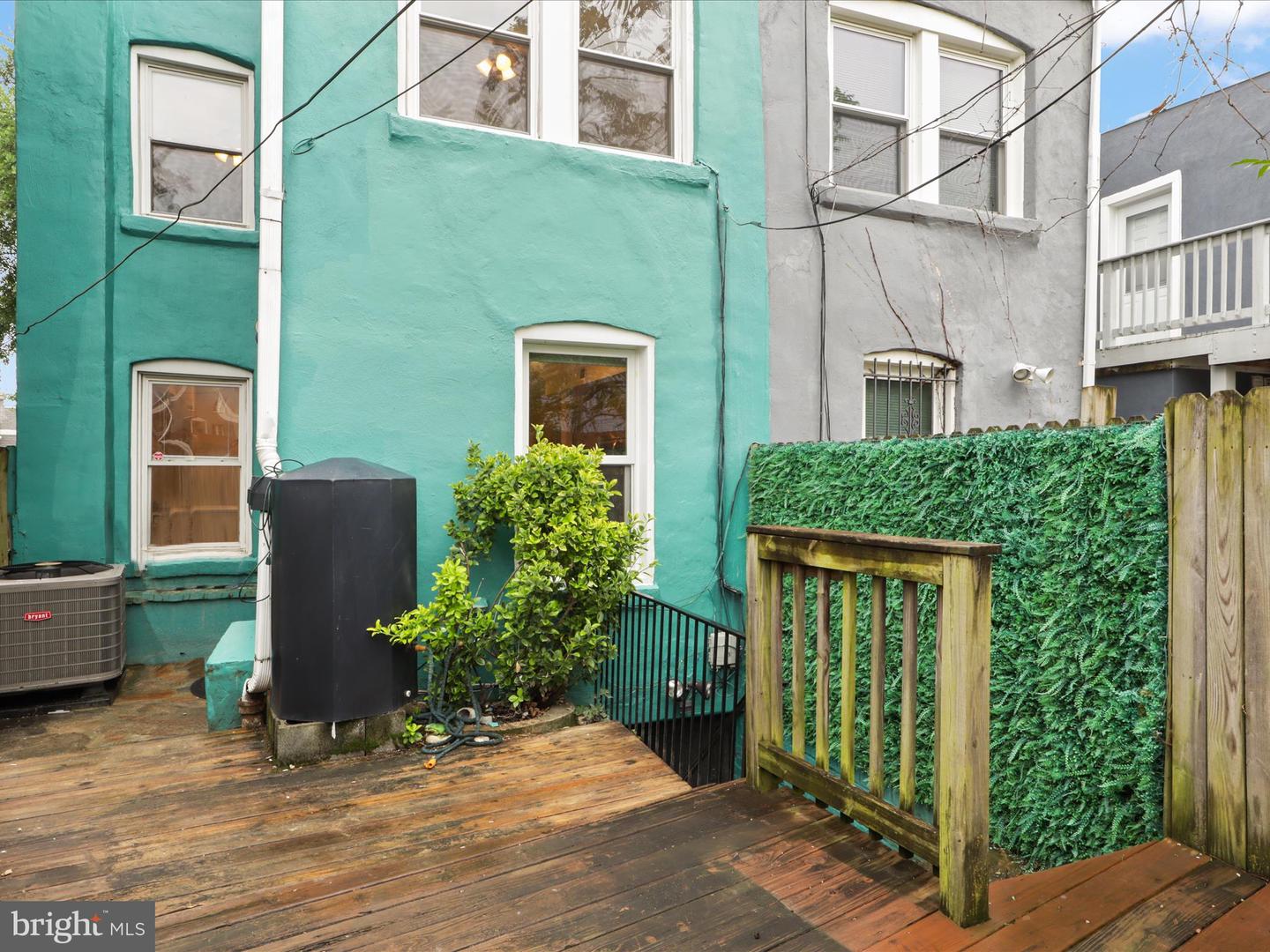 1264 PENN ST NE, WASHINGTON, District Of Columbia 20002, 3 Bedrooms Bedrooms, ,2 BathroomsBathrooms,Residential,For sale,1264 PENN ST NE,DCDC2199790 MLS # DCDC2199790