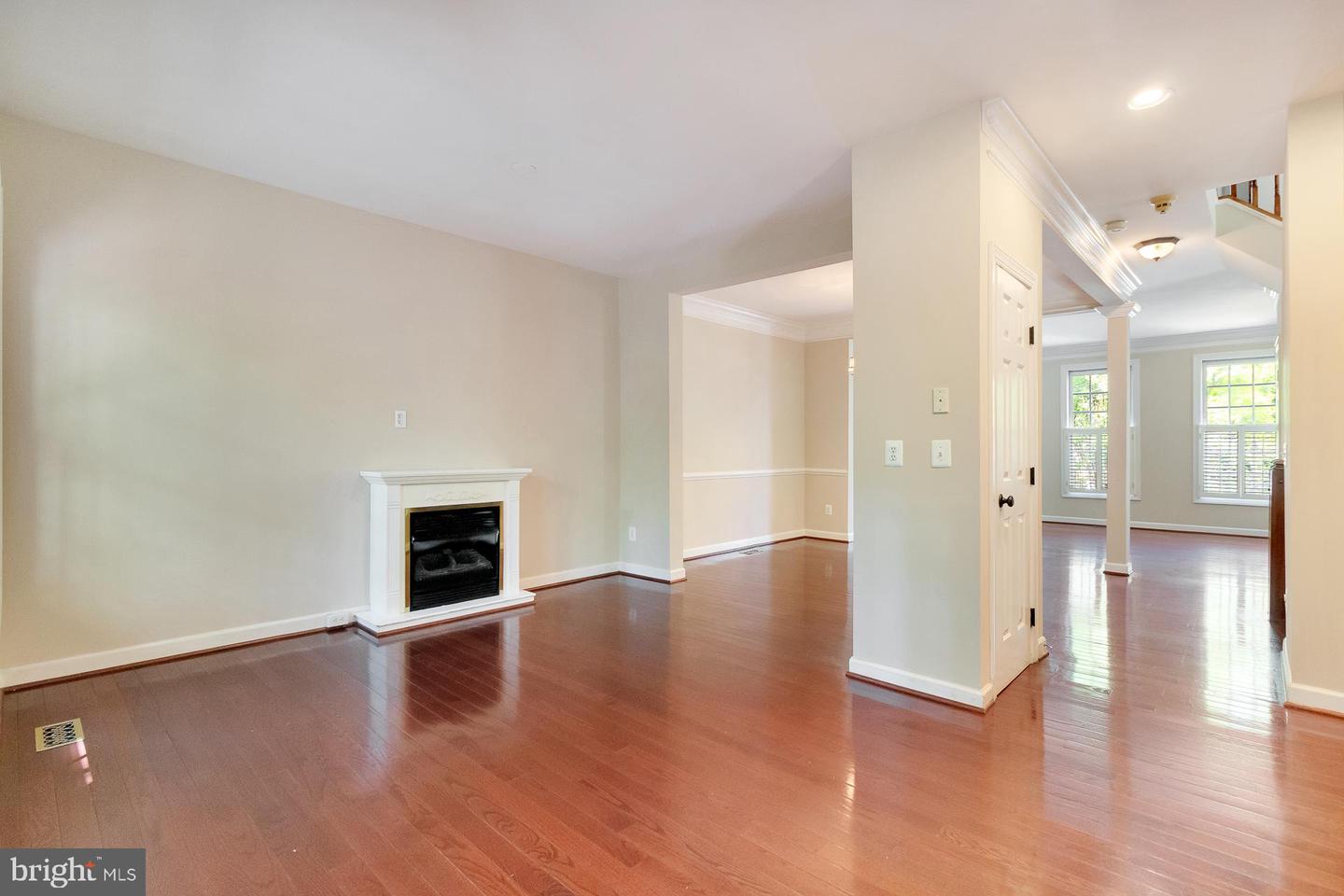 6723 ROYAL THOMAS WAY, ALEXANDRIA, Virginia 22315, 4 Bedrooms Bedrooms, ,3 BathroomsBathrooms,Residential,For sale,6723 ROYAL THOMAS WAY,VAFX2239832 MLS # VAFX2239832
