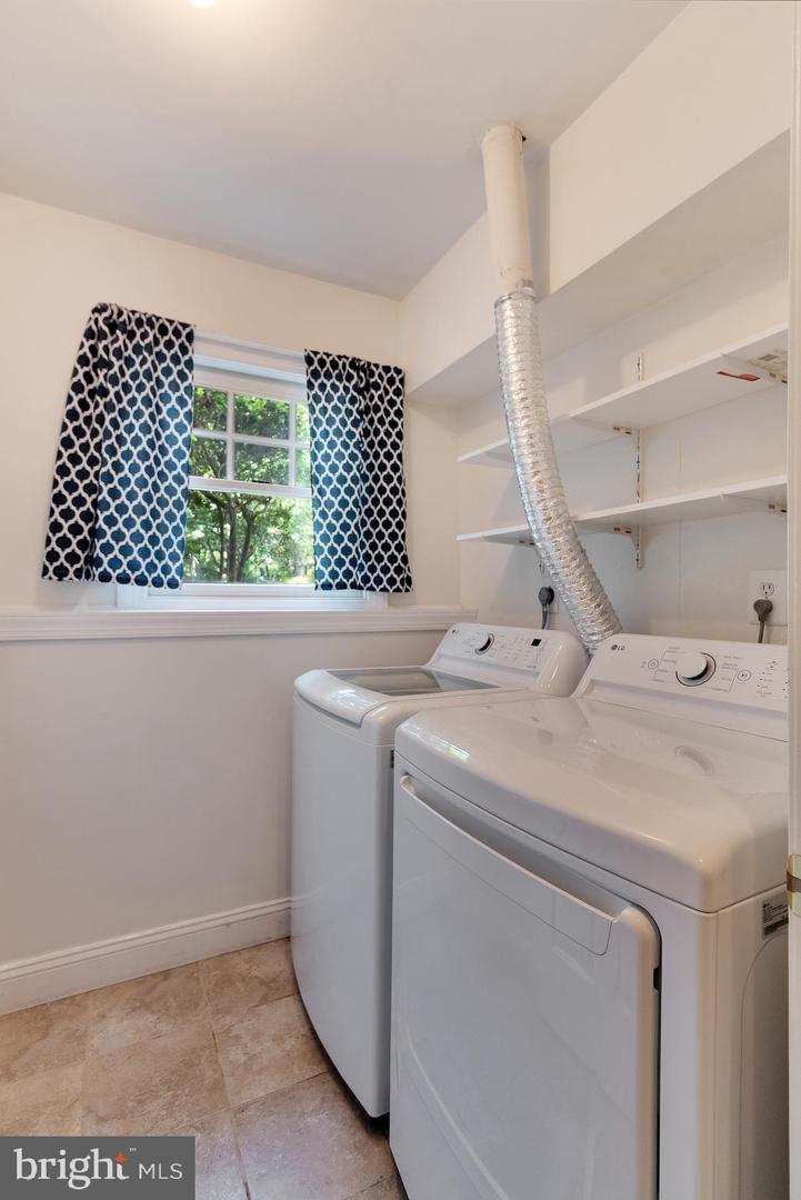 6723 ROYAL THOMAS WAY, ALEXANDRIA, Virginia 22315, 4 Bedrooms Bedrooms, ,3 BathroomsBathrooms,Residential,For sale,6723 ROYAL THOMAS WAY,VAFX2239832 MLS # VAFX2239832