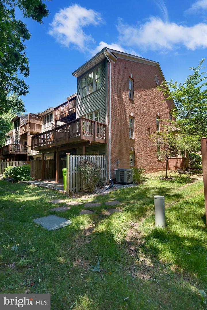 6723 ROYAL THOMAS WAY, ALEXANDRIA, Virginia 22315, 4 Bedrooms Bedrooms, ,3 BathroomsBathrooms,Residential,For sale,6723 ROYAL THOMAS WAY,VAFX2239832 MLS # VAFX2239832