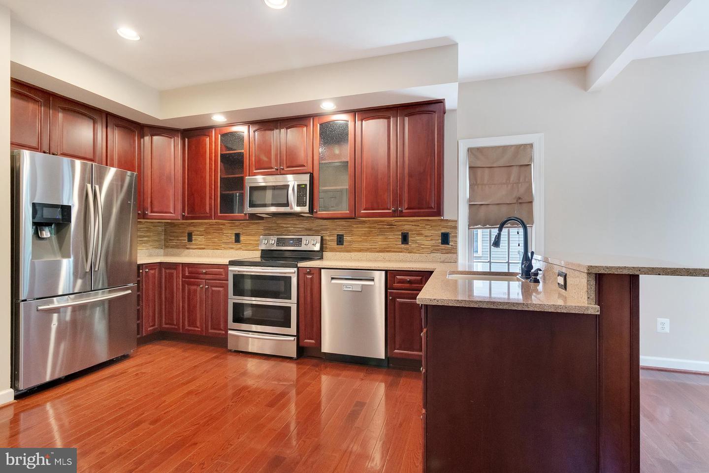 6723 ROYAL THOMAS WAY, ALEXANDRIA, Virginia 22315, 4 Bedrooms Bedrooms, ,3 BathroomsBathrooms,Residential,For sale,6723 ROYAL THOMAS WAY,VAFX2239832 MLS # VAFX2239832