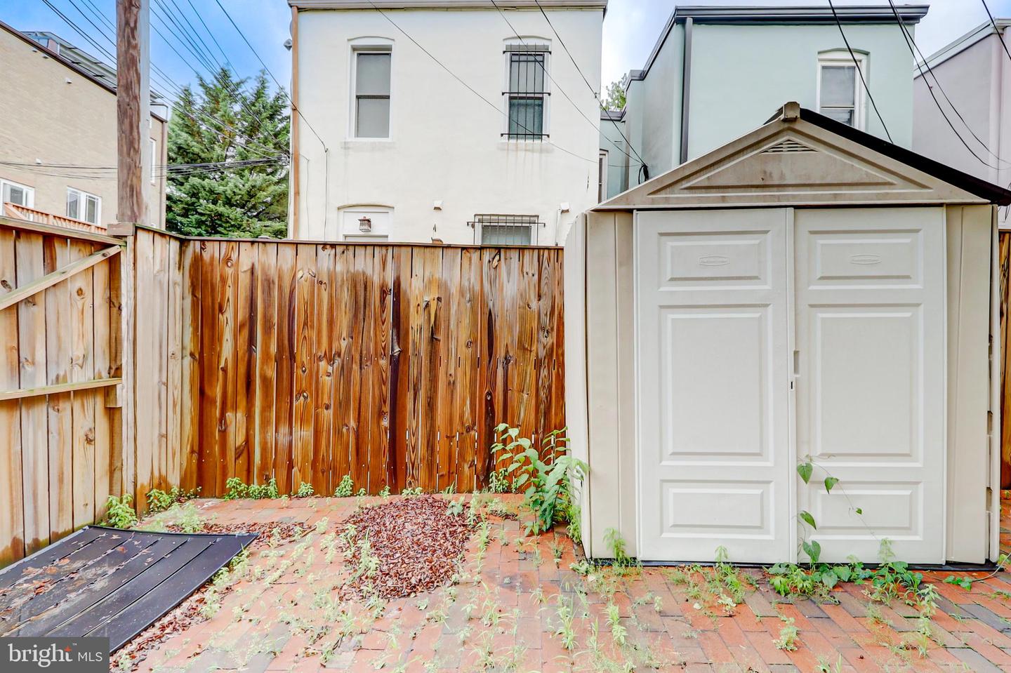 1307 EMERALD ST NE, WASHINGTON, District Of Columbia 20002, 3 Bedrooms Bedrooms, ,1 BathroomBathrooms,Residential,For sale,1307 EMERALD ST NE,DCDC2199908 MLS # DCDC2199908