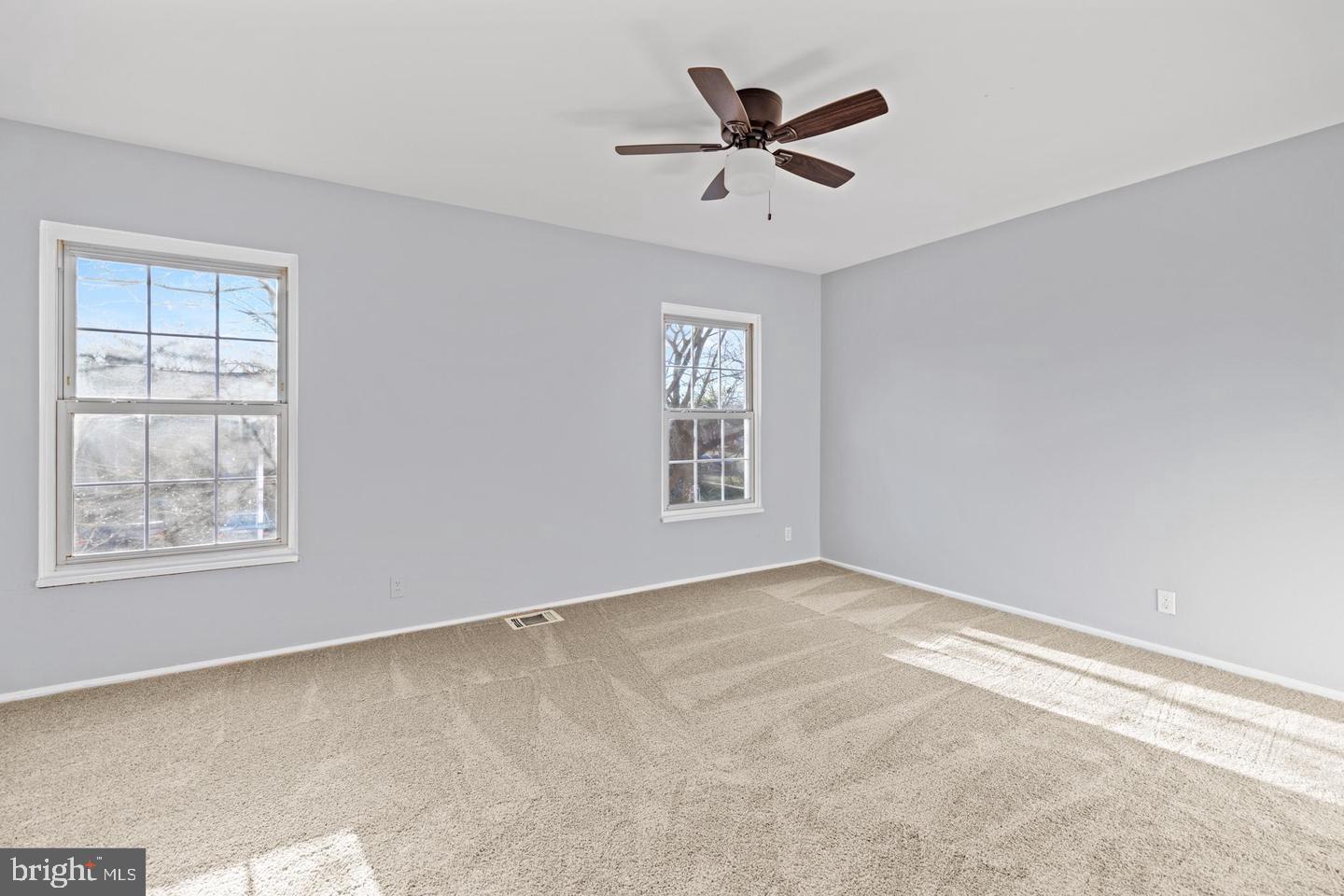 312 E CORNELL DR, STERLING, Virginia 20164, 2 Bedrooms Bedrooms, ,1 BathroomBathrooms,Residential,For sale,312 E CORNELL DR,VALO2096106 MLS # VALO2096106