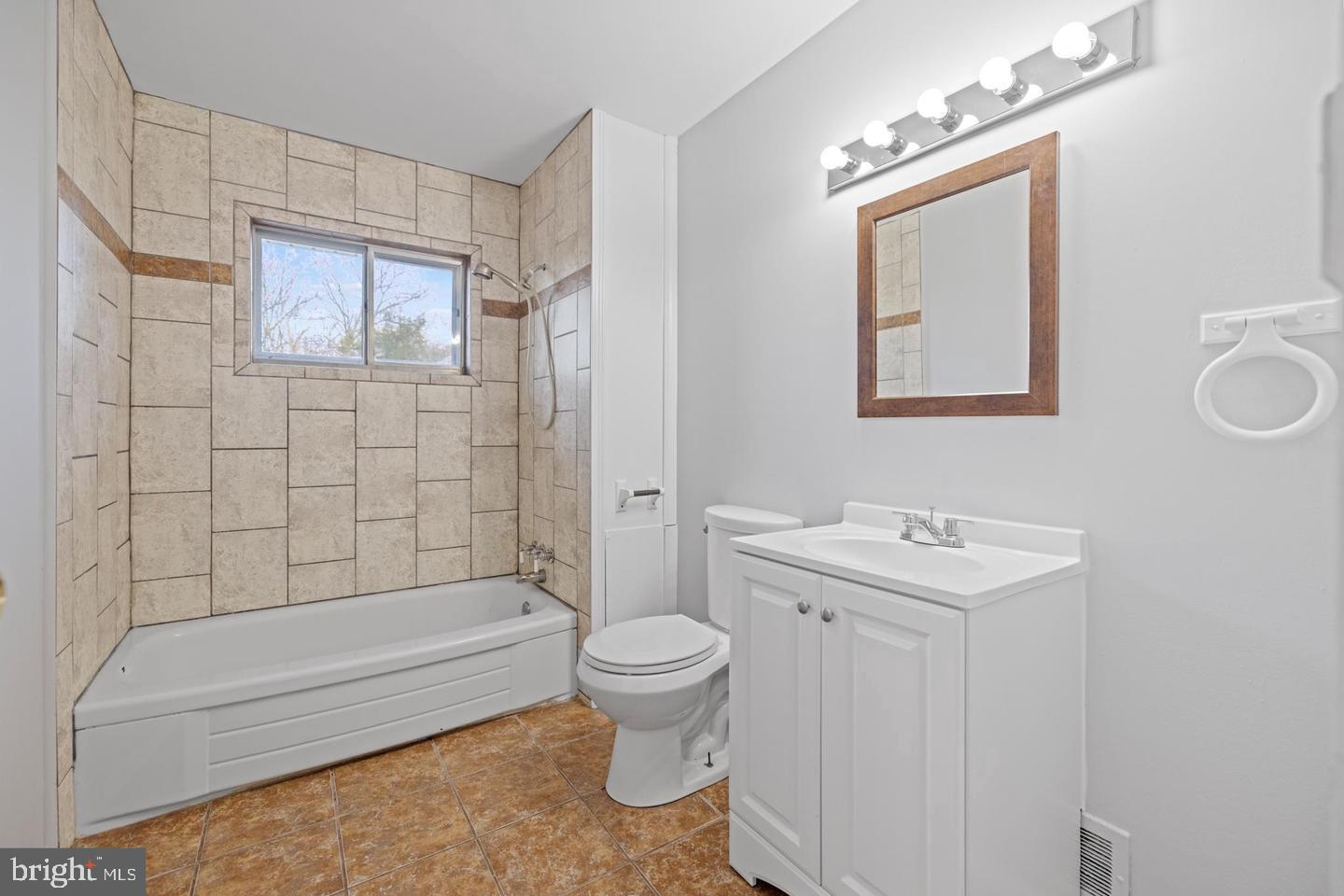 312 E CORNELL DR, STERLING, Virginia 20164, 2 Bedrooms Bedrooms, ,1 BathroomBathrooms,Residential,For sale,312 E CORNELL DR,VALO2096106 MLS # VALO2096106