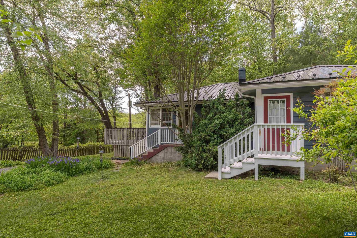 5629 FITZGERALD RD, CHARLOTTESVILLE, Virginia 22903, 2 Bedrooms Bedrooms, ,2 BathroomsBathrooms,Residential,For sale,5629 FITZGERALD RD,664383 MLS # 664383