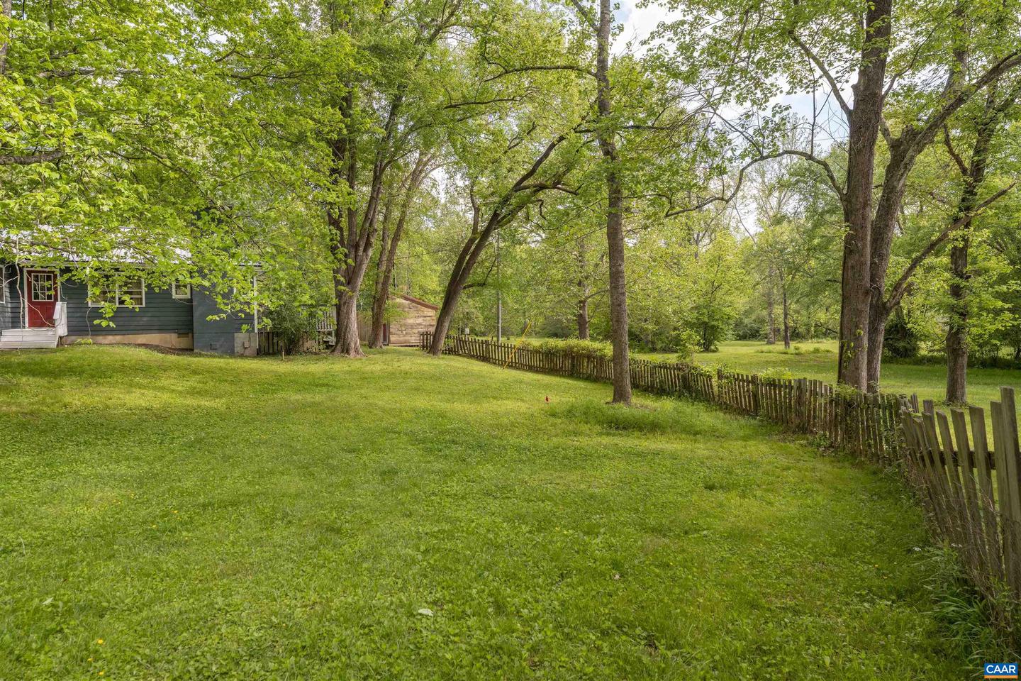 5629 FITZGERALD RD, CHARLOTTESVILLE, Virginia 22903, 2 Bedrooms Bedrooms, ,2 BathroomsBathrooms,Residential,For sale,5629 FITZGERALD RD,664383 MLS # 664383