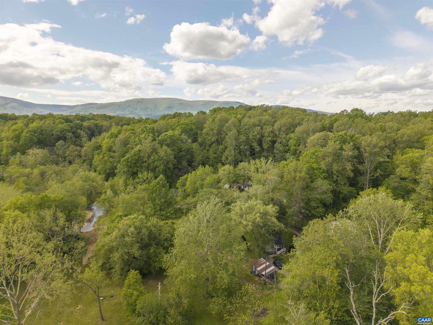 5629 FITZGERALD RD, CHARLOTTESVILLE, Virginia 22903, 2 Bedrooms Bedrooms, ,2 BathroomsBathrooms,Residential,For sale,5629 FITZGERALD RD,664383 MLS # 664383