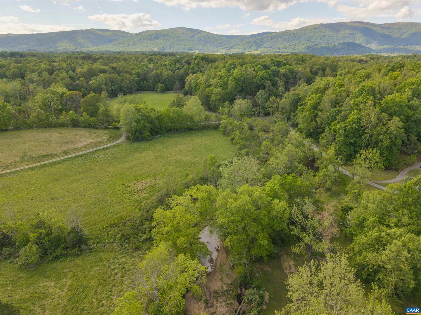 5629 FITZGERALD RD, CHARLOTTESVILLE, Virginia 22903, 2 Bedrooms Bedrooms, ,2 BathroomsBathrooms,Residential,For sale,5629 FITZGERALD RD,664383 MLS # 664383