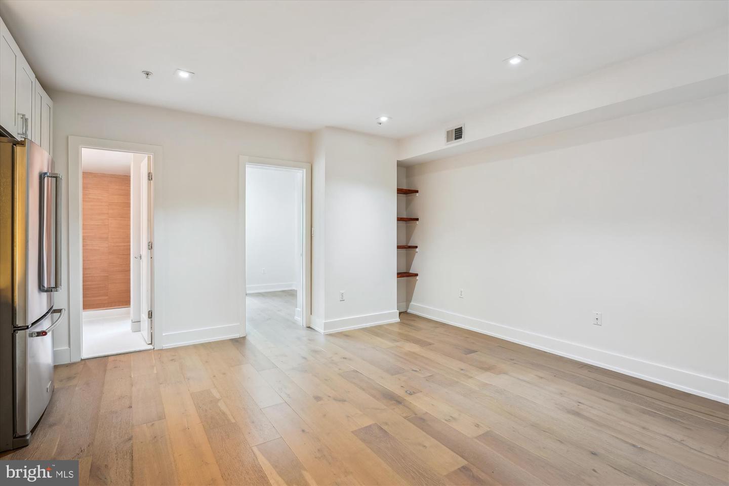 5110 FORT TOTTEN DR NE #4, WASHINGTON, District Of Columbia 20011, 2 Bedrooms Bedrooms, ,2 BathroomsBathrooms,Residential,For sale,5110 FORT TOTTEN DR NE #4,DCDC2200212 MLS # DCDC2200212 5110 FORT TOTTEN DR NE #4, WASHINGTON, District Of Columbia 20011, 2 Bedrooms Bedrooms, ,2 BathroomsBathrooms,Residential,For sale,5110 FORT TOTTEN DR NE #4,DCDC2200212 MLS # DCDC2200212