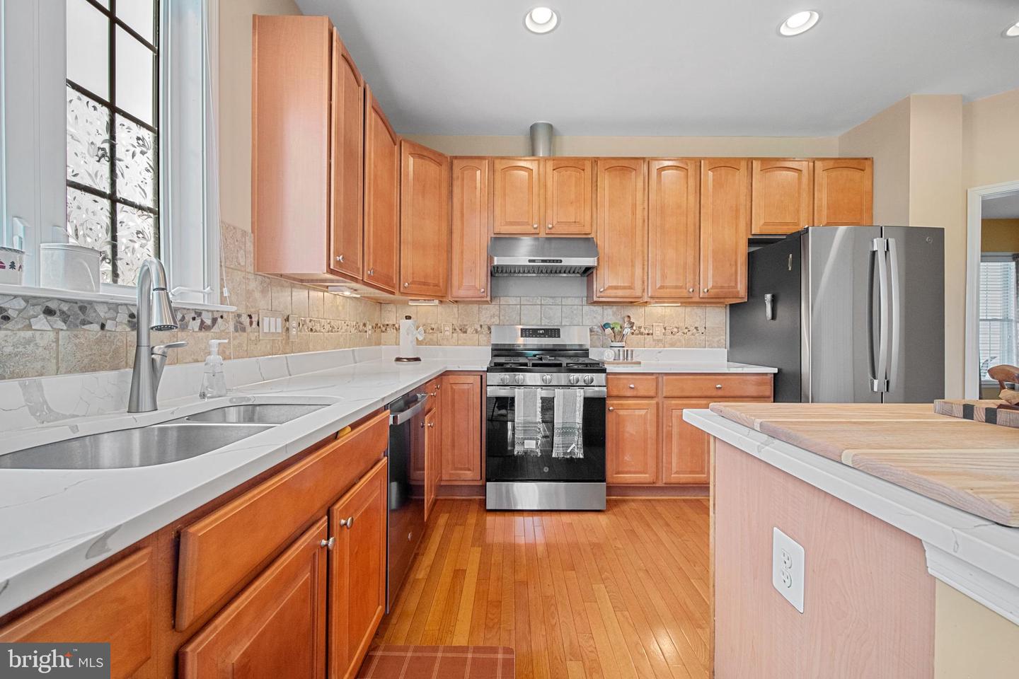 6051 PINEY GROVE WAY, GAINESVILLE, Virginia 20155, 4 Bedrooms Bedrooms, ,3 BathroomsBathrooms,Residential,For sale,6051 PINEY GROVE WAY,VAPW2094496 MLS # VAPW2094496