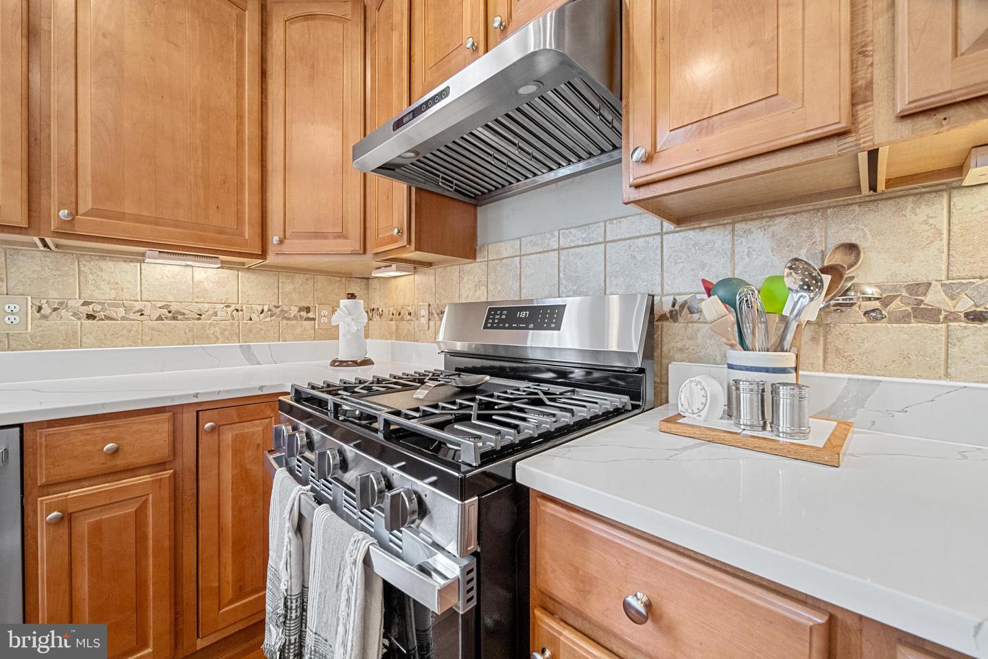 6051 PINEY GROVE WAY, GAINESVILLE, Virginia 20155, 4 Bedrooms Bedrooms, ,3 BathroomsBathrooms,Residential,For sale,6051 PINEY GROVE WAY,VAPW2094496 MLS # VAPW2094496