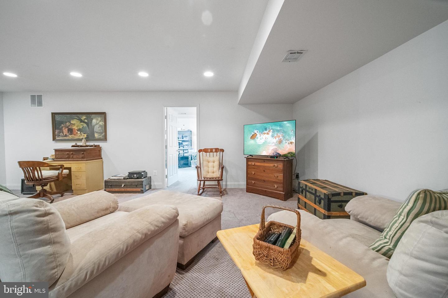 6051 PINEY GROVE WAY, GAINESVILLE, Virginia 20155, 4 Bedrooms Bedrooms, ,3 BathroomsBathrooms,Residential,For sale,6051 PINEY GROVE WAY,VAPW2094496 MLS # VAPW2094496
