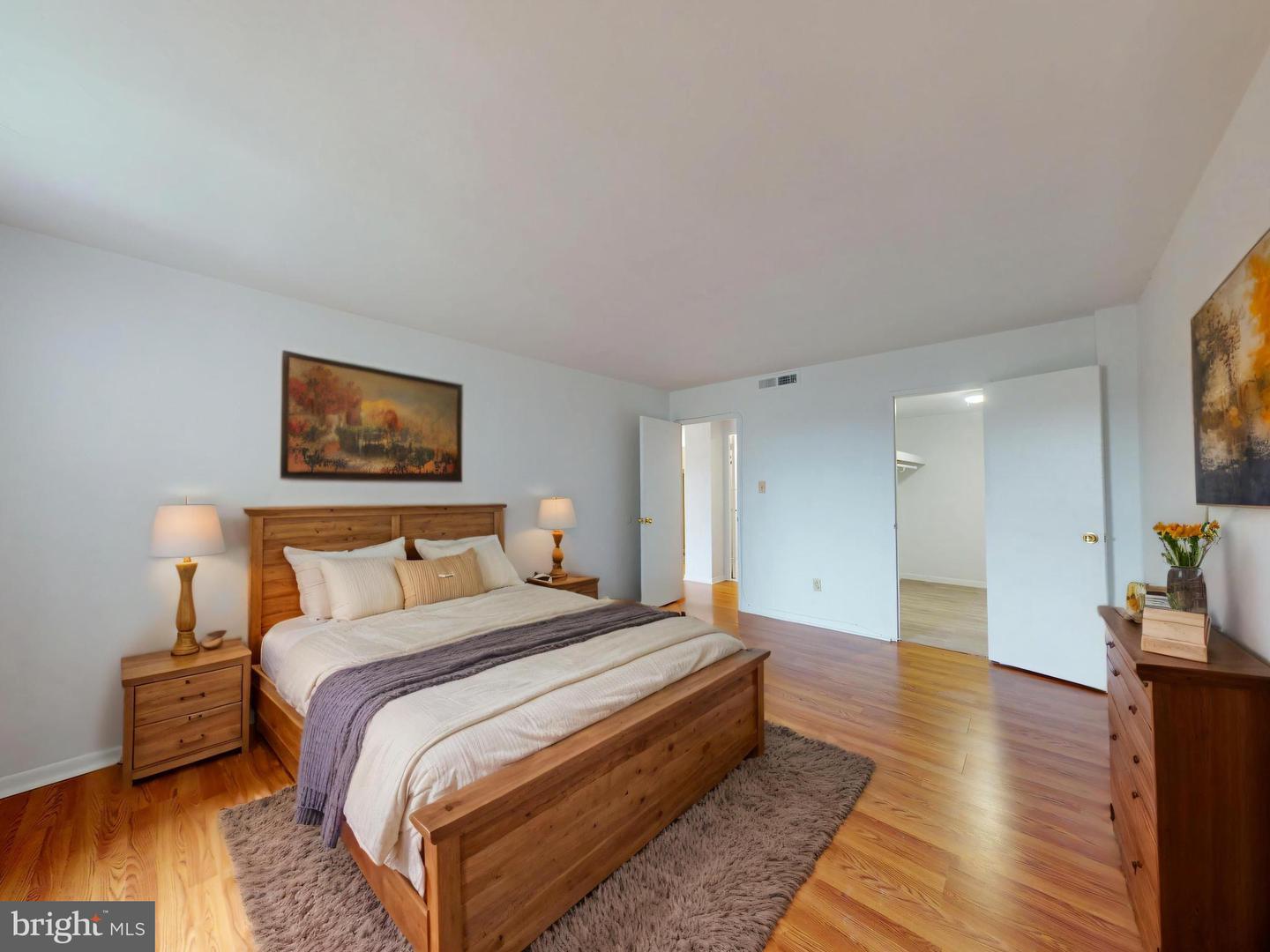 4600 DUKE ST #512, ALEXANDRIA, Virginia 22304, 1 Bedroom Bedrooms, ,1 BathroomBathrooms,Residential,For sale,4600 DUKE ST #512,VAAX2045282 MLS # VAAX2045282