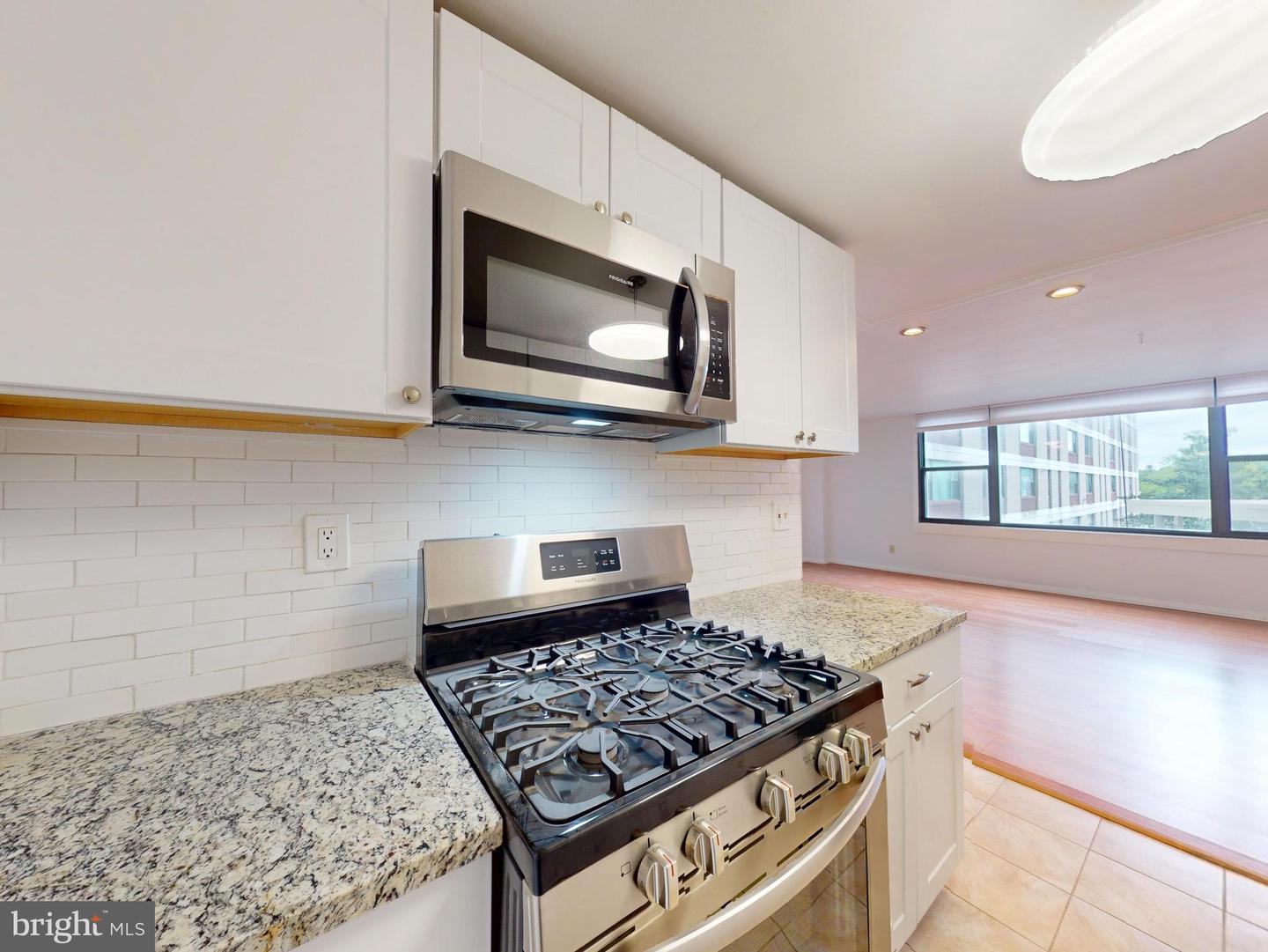 4600 DUKE ST #512, ALEXANDRIA, Virginia 22304, 1 Bedroom Bedrooms, ,1 BathroomBathrooms,Residential,For sale,4600 DUKE ST #512,VAAX2045282 MLS # VAAX2045282