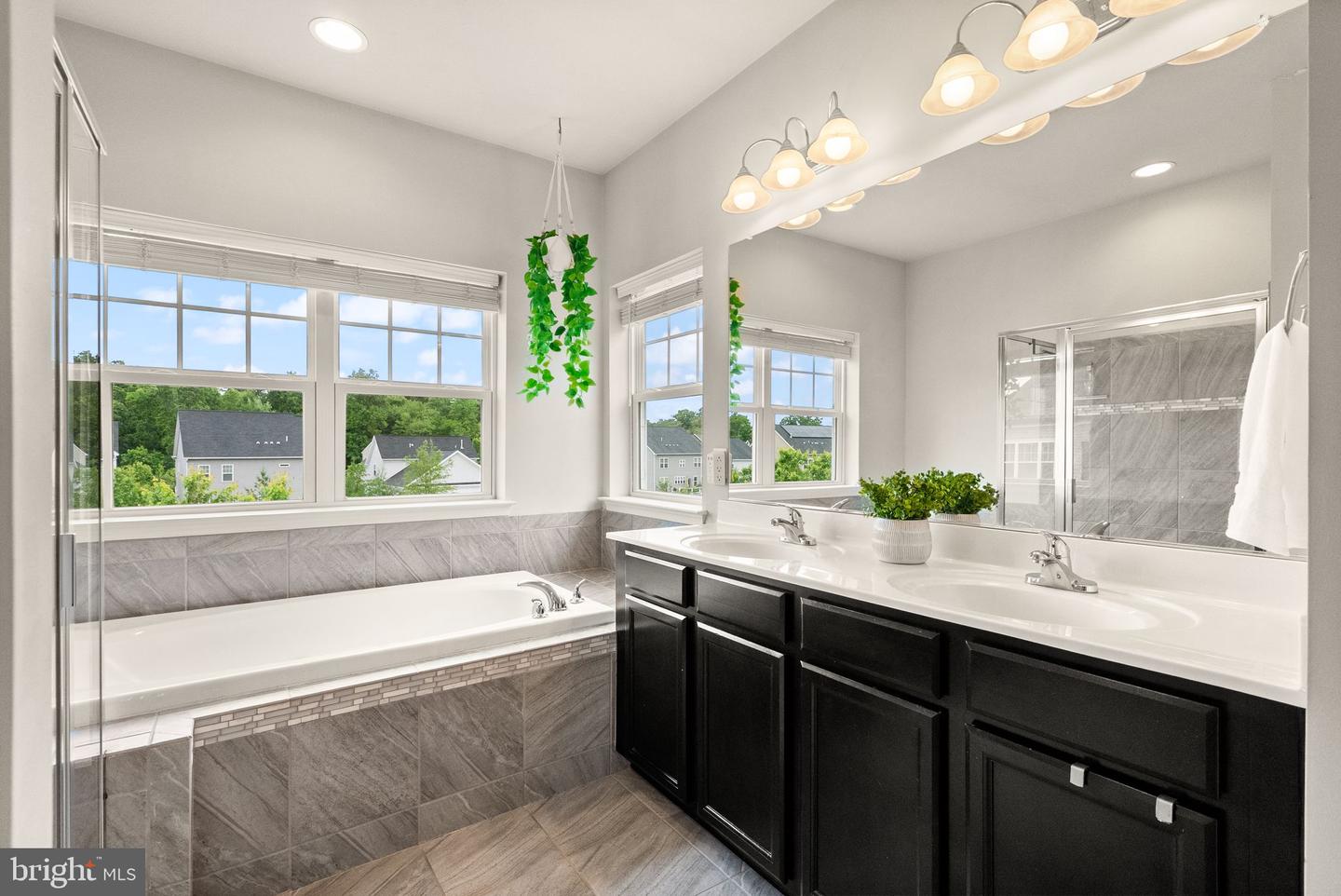 201 MILES HAWK TER, PURCELLVILLE, Virginia 20132, 3 Bedrooms Bedrooms, ,2 BathroomsBathrooms,Residential,For sale,201 MILES HAWK TER,VALO2096300 MLS # VALO2096300