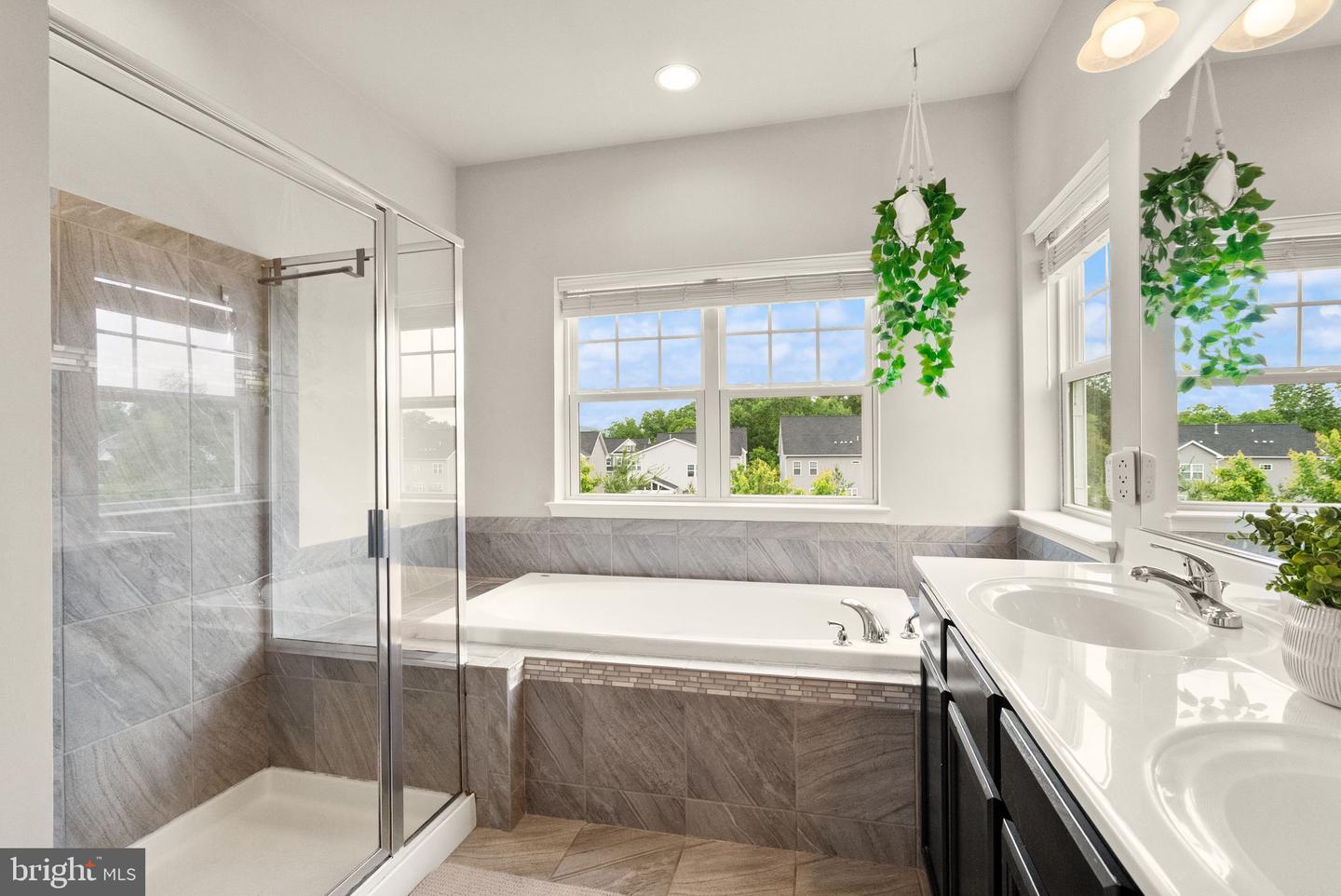 201 MILES HAWK TER, PURCELLVILLE, Virginia 20132, 3 Bedrooms Bedrooms, ,2 BathroomsBathrooms,Residential,For sale,201 MILES HAWK TER,VALO2096300 MLS # VALO2096300