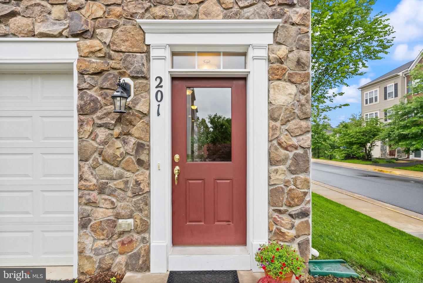201 MILES HAWK TER, PURCELLVILLE, Virginia 20132, 3 Bedrooms Bedrooms, ,2 BathroomsBathrooms,Residential,For sale,201 MILES HAWK TER,VALO2096300 MLS # VALO2096300