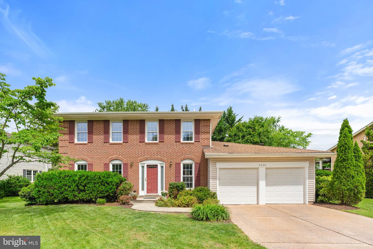 3206 RAVENSCRAIG CT, HERNDON, Virginia 20171, 4 Bedrooms Bedrooms, ,2 BathroomsBathrooms,Residential,For sale,3206 RAVENSCRAIG CT,VAFX2240730 MLS # VAFX2240730