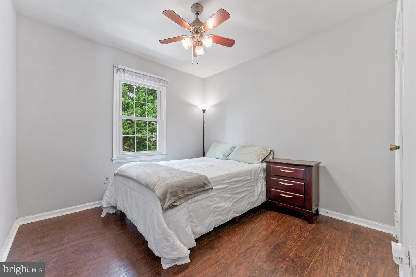 3206 RAVENSCRAIG CT, HERNDON, Virginia 20171, 4 Bedrooms Bedrooms, ,2 BathroomsBathrooms,Residential,For sale,3206 RAVENSCRAIG CT,VAFX2240730 MLS # VAFX2240730