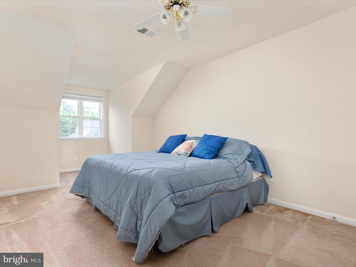 13460 VICTORY GALLOP WAY, GAINESVILLE, Virginia 20155, 3 Bedrooms Bedrooms, ,3 BathroomsBathrooms,Residential,For sale,13460 VICTORY GALLOP WAY,VAPW2094594 MLS # VAPW2094594