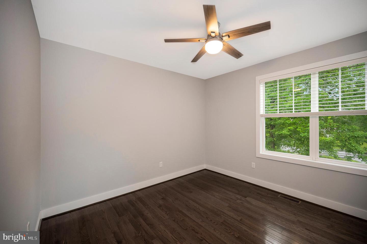706 LAKEVIEW PKWY, LOCUST GROVE, Virginia 22508, 5 Bedrooms Bedrooms, ,3 BathroomsBathrooms,Residential,For sale,706 LAKEVIEW PKWY,VAOR2009688 MLS # VAOR2009688