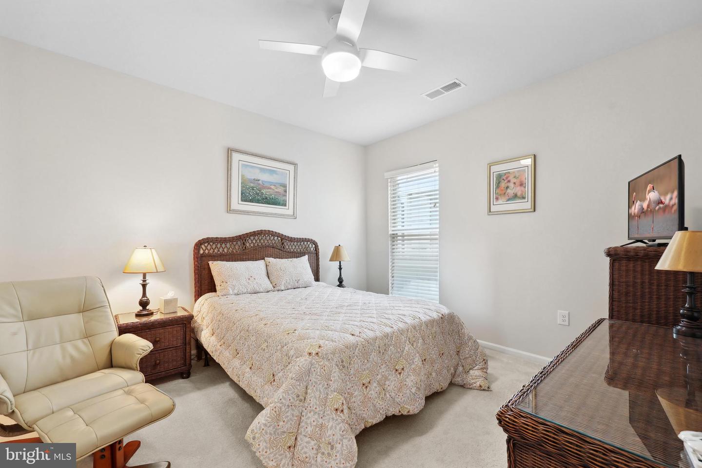 21792 HAWKSBILL HIGH CIR, STERLING, Virginia 20164, 2 Bedrooms Bedrooms, ,2 BathroomsBathrooms,Residential,For sale,21792 HAWKSBILL HIGH CIR,VALO2096502 MLS # VALO2096502