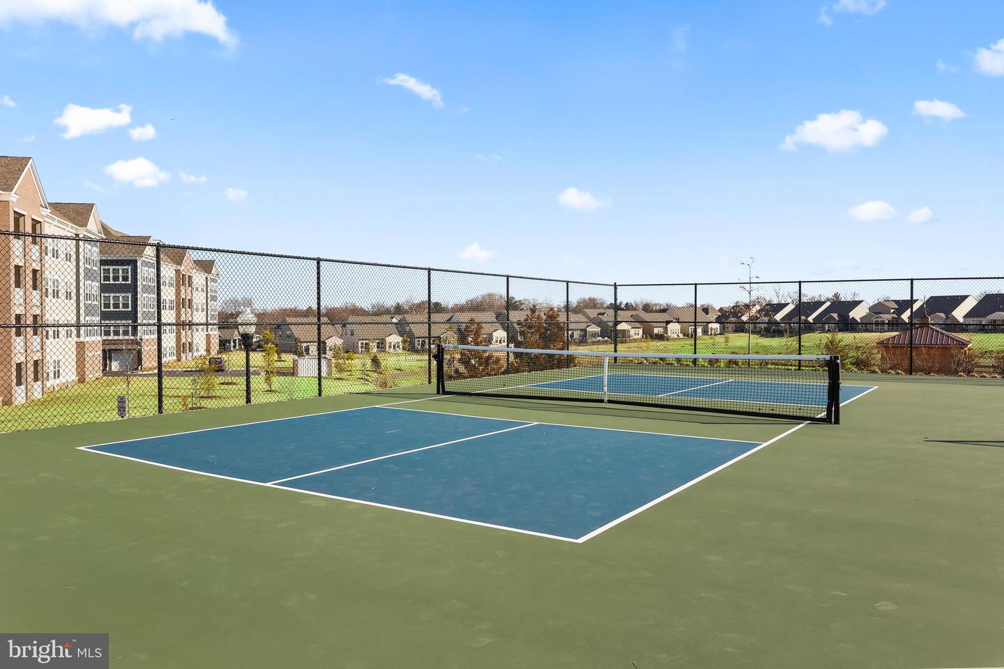 21792 HAWKSBILL HIGH CIR, STERLING, Virginia 20164, 2 Bedrooms Bedrooms, ,2 BathroomsBathrooms,Residential,For sale,21792 HAWKSBILL HIGH CIR,VALO2096502 MLS # VALO2096502