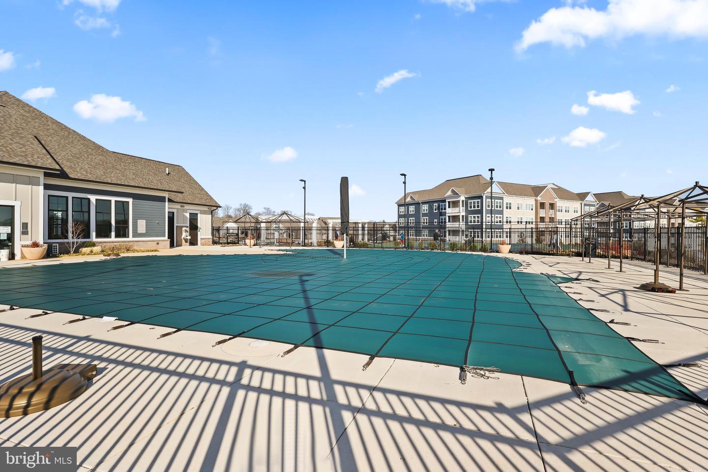 21792 HAWKSBILL HIGH CIR, STERLING, Virginia 20164, 2 Bedrooms Bedrooms, ,2 BathroomsBathrooms,Residential,For sale,21792 HAWKSBILL HIGH CIR,VALO2096502 MLS # VALO2096502