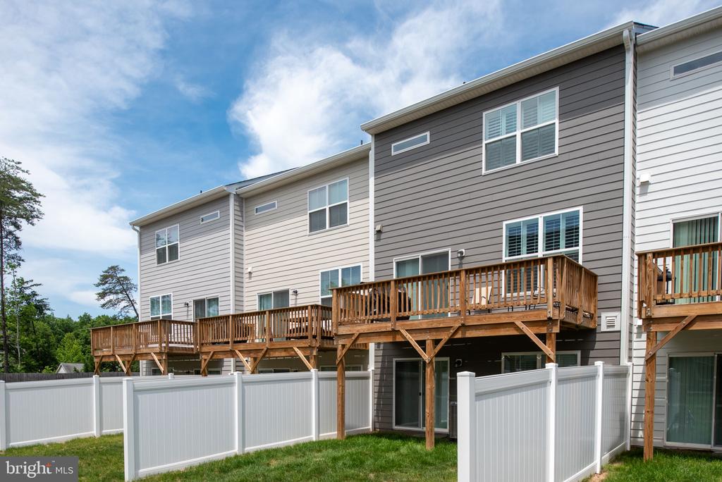4114 BOLTON CT, FREDERICKSBURG, Virginia 22408, 3 Bedrooms Bedrooms, ,2 BathroomsBathrooms,Residential,4114 BOLTON CT,VASP2033350 MLS # VASP2033350