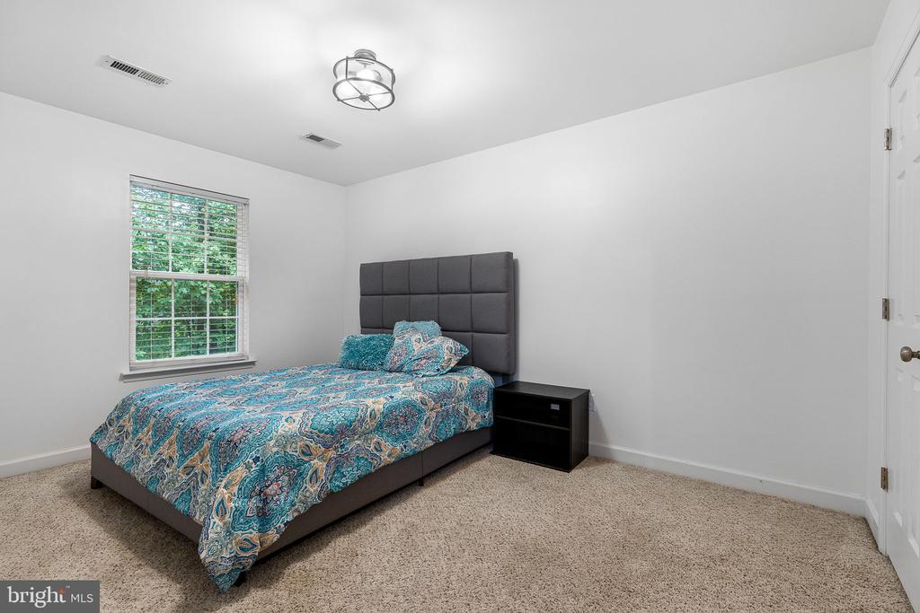 9900 WELLFORD CT, FREDERICKSBURG, Virginia 22407, 3 Bedrooms Bedrooms, ,3 BathroomsBathrooms,Residential,9900 WELLFORD CT,VASP2033366 MLS # VASP2033366