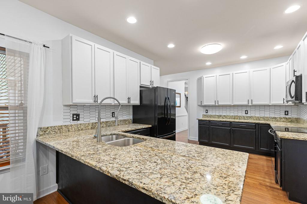 9900 WELLFORD CT, FREDERICKSBURG, Virginia 22407, 3 Bedrooms Bedrooms, ,3 BathroomsBathrooms,Residential,9900 WELLFORD CT,VASP2033366 MLS # VASP2033366