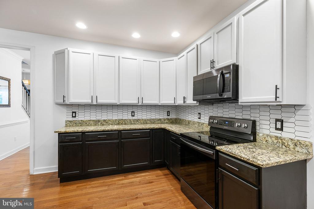 9900 WELLFORD CT, FREDERICKSBURG, Virginia 22407, 3 Bedrooms Bedrooms, ,3 BathroomsBathrooms,Residential,9900 WELLFORD CT,VASP2033366 MLS # VASP2033366