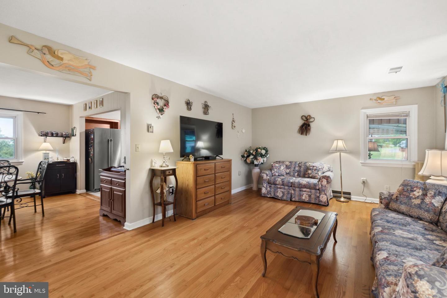 350 POORHOUSE RD, WINCHESTER, Virginia 22603, 3 Bedrooms Bedrooms, ,2 BathroomsBathrooms,Residential,For sale,350 POORHOUSE RD,VAFV2034196 MLS # VAFV2034196