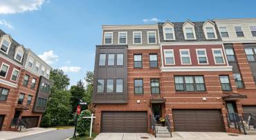 3959 NORTON PL, FAIRFAX, Virginia 22030, 4 Bedrooms Bedrooms, ,4 BathroomsBathrooms,Residential,For sale,3959 NORTON PL,VAFC2006322 MLS # VAFC2006322