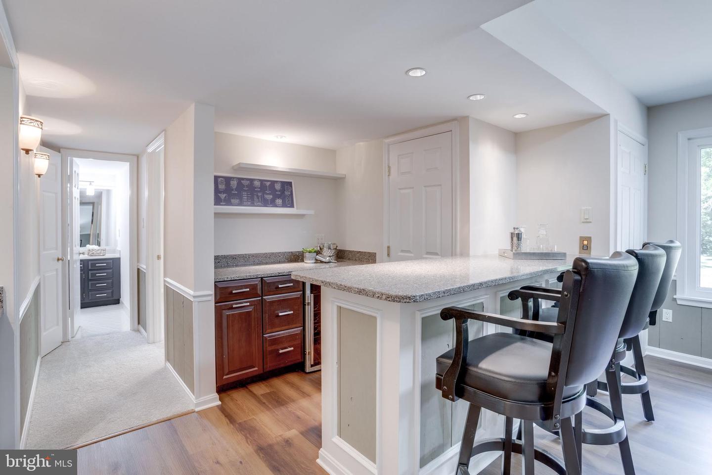 10518 MEADOW BRIDGE LN, FAIRFAX, Virginia 22030, 4 Bedrooms Bedrooms, ,3 BathroomsBathrooms,Residential,For sale,10518 MEADOW BRIDGE LN,VAFC2006324 MLS # VAFC2006324