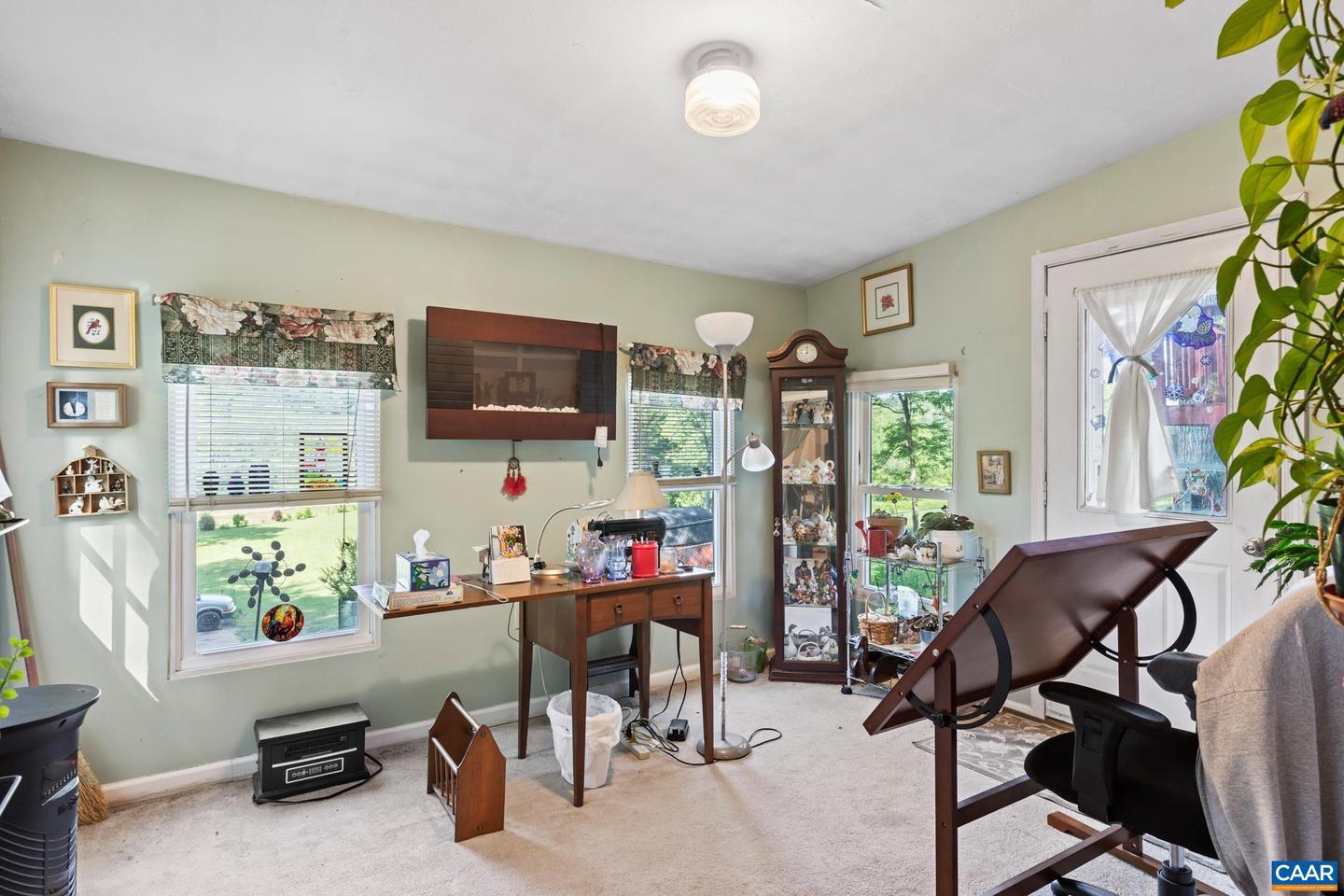 186 SUNSET DR, STANARDSVILLE, Virginia 22973, 3 Bedrooms Bedrooms, ,2 BathroomsBathrooms,Residential,For sale,186 SUNSET DR,664604 MLS # 664604
