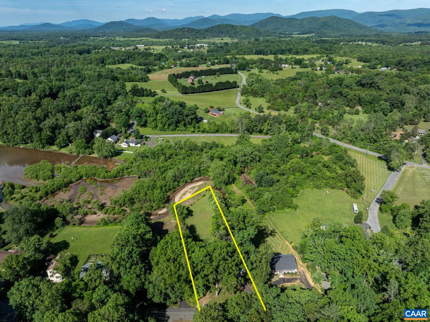 186 SUNSET DR, STANARDSVILLE, Virginia 22973, 3 Bedrooms Bedrooms, ,2 BathroomsBathrooms,Residential,For sale,186 SUNSET DR,664604 MLS # 664604