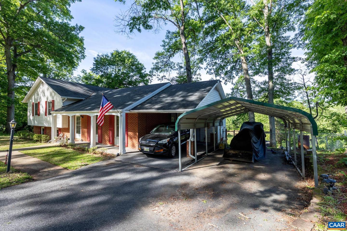 186 SUNSET DR, STANARDSVILLE, Virginia 22973, 3 Bedrooms Bedrooms, ,2 BathroomsBathrooms,Residential,For sale,186 SUNSET DR,664604 MLS # 664604