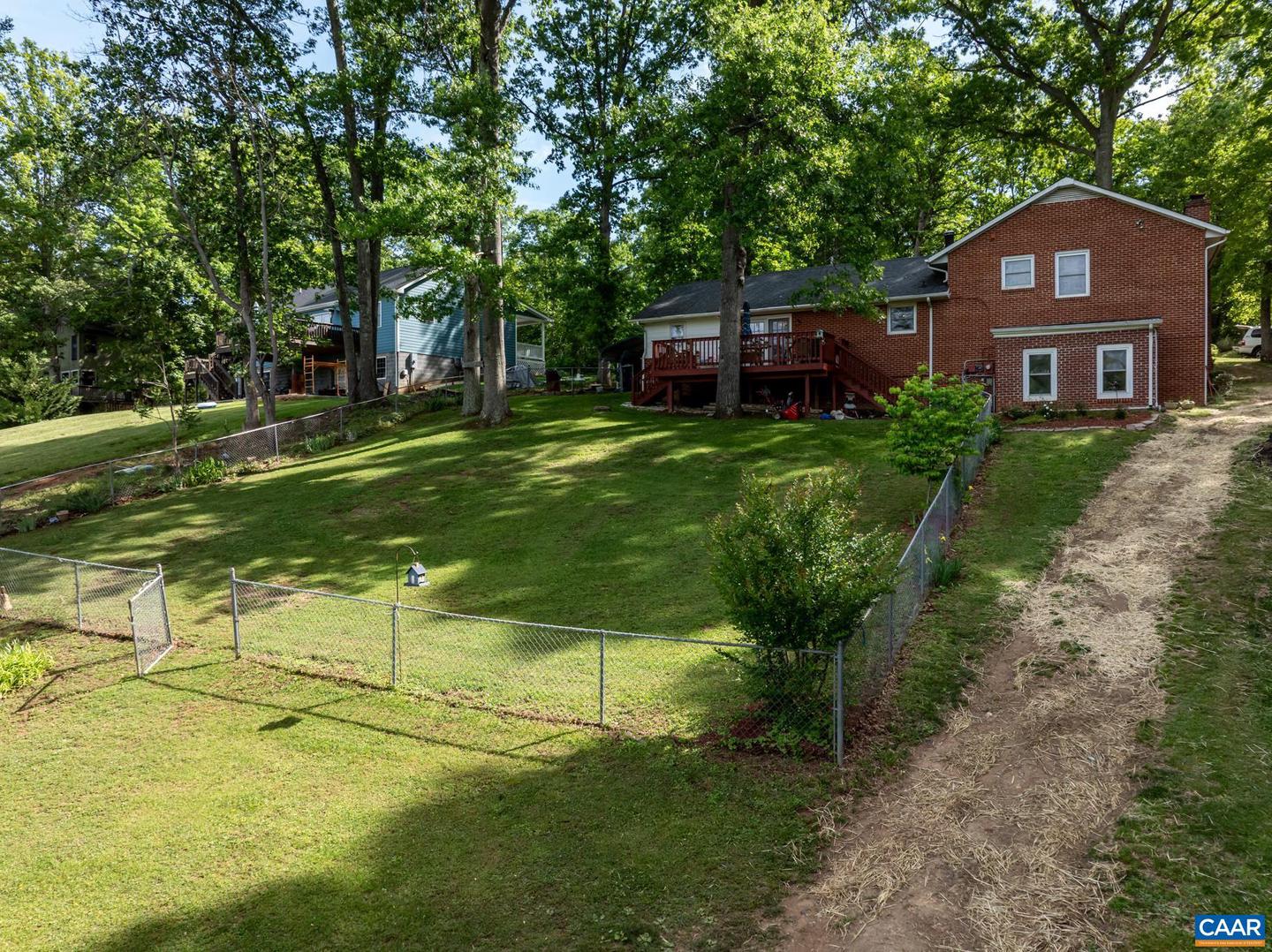 186 SUNSET DR, STANARDSVILLE, Virginia 22973, 3 Bedrooms Bedrooms, ,2 BathroomsBathrooms,Residential,For sale,186 SUNSET DR,664604 MLS # 664604