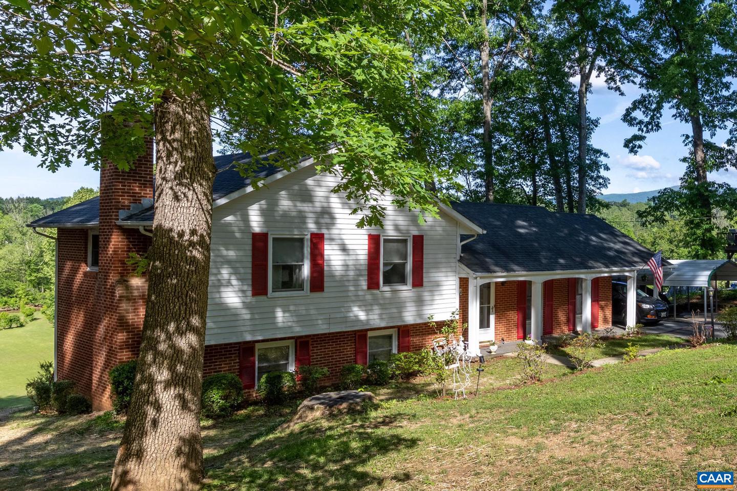 186 SUNSET DR, STANARDSVILLE, Virginia 22973, 3 Bedrooms Bedrooms, ,2 BathroomsBathrooms,Residential,For sale,186 SUNSET DR,664604 MLS # 664604