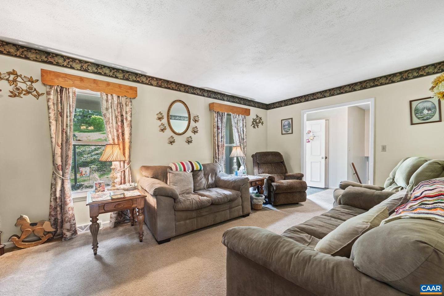 186 SUNSET DR, STANARDSVILLE, Virginia 22973, 3 Bedrooms Bedrooms, ,2 BathroomsBathrooms,Residential,For sale,186 SUNSET DR,664604 MLS # 664604