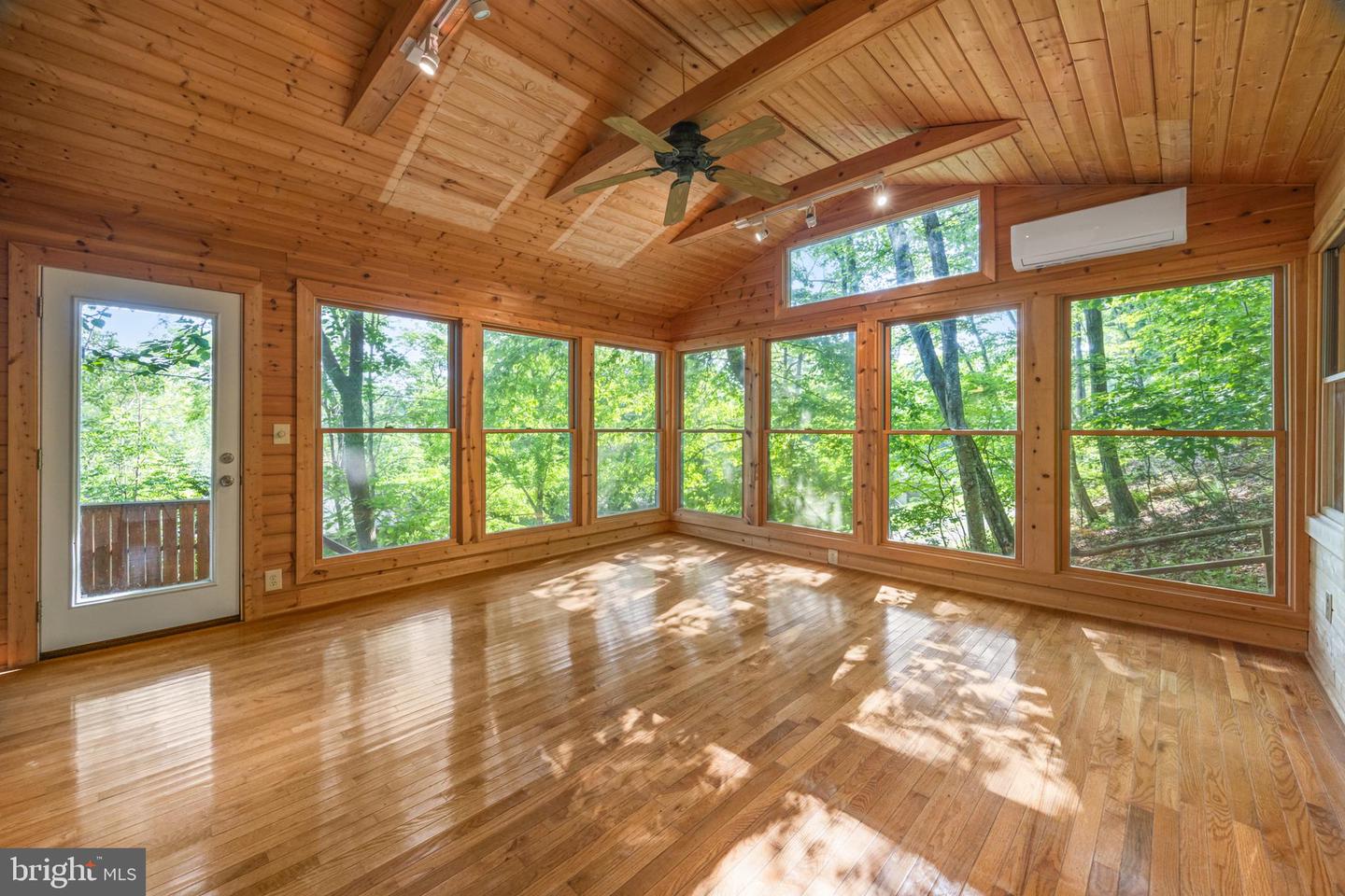 935 RIVER LODGE RD, LURAY, Virginia 22835, 2 Bedrooms Bedrooms, 3 Rooms Rooms,1 BathroomBathrooms,Residential,For sale,935 RIVER LODGE RD,VAPA2004916 MLS # VAPA2004916