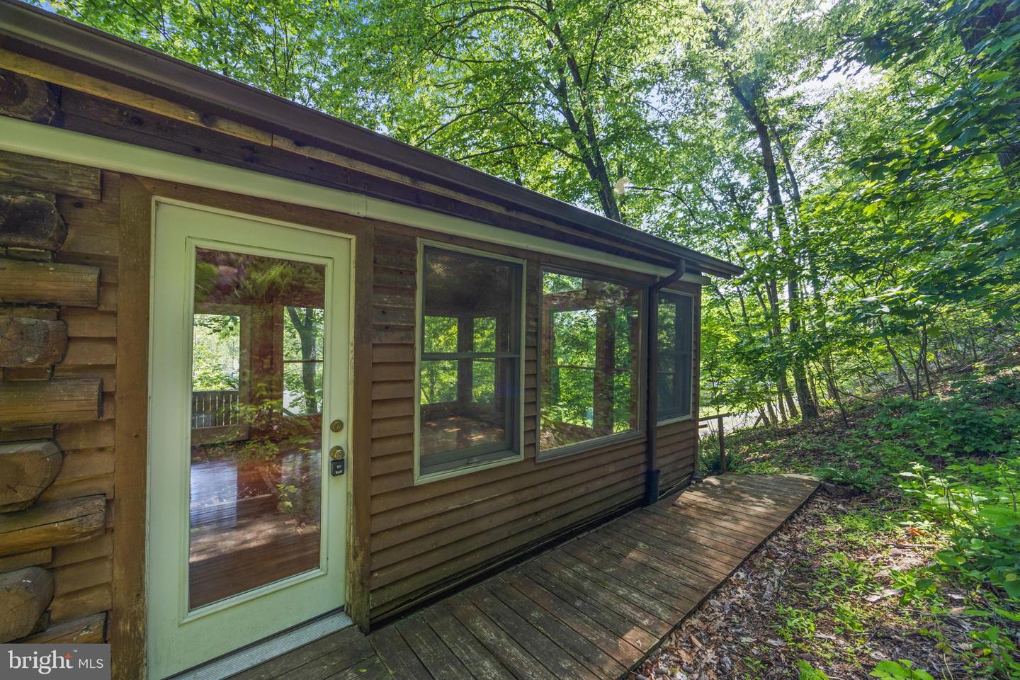 935 RIVER LODGE RD, LURAY, Virginia 22835, 2 Bedrooms Bedrooms, 3 Rooms Rooms,1 BathroomBathrooms,Residential,For sale,935 RIVER LODGE RD,VAPA2004916 MLS # VAPA2004916