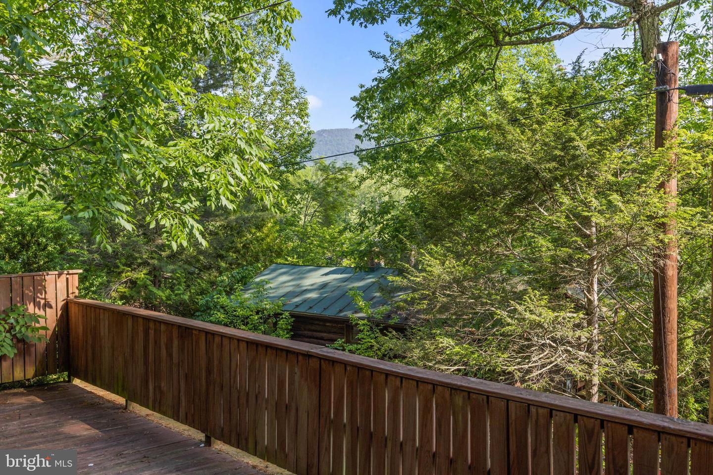 935 RIVER LODGE RD, LURAY, Virginia 22835, 2 Bedrooms Bedrooms, 3 Rooms Rooms,1 BathroomBathrooms,Residential,For sale,935 RIVER LODGE RD,VAPA2004916 MLS # VAPA2004916
