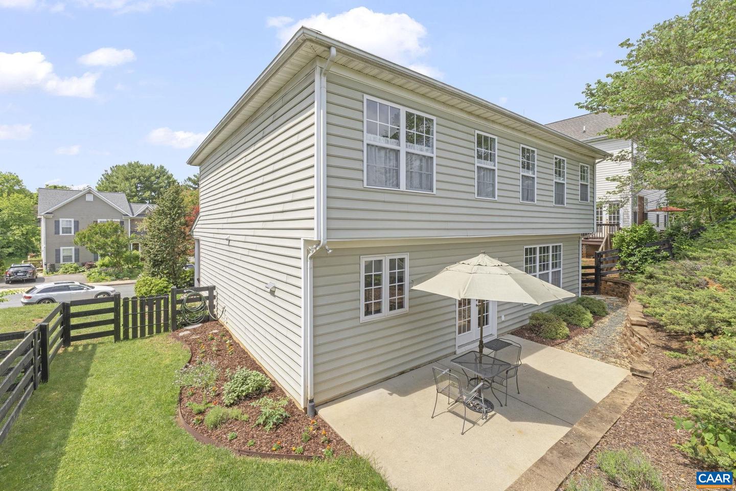 3080 MOREWOOD LN, CHARLOTTESVILLE, Virginia 22901, 4 Bedrooms Bedrooms, ,2 BathroomsBathrooms,Residential,For sale,3080 MOREWOOD LN,664697 MLS # 664697