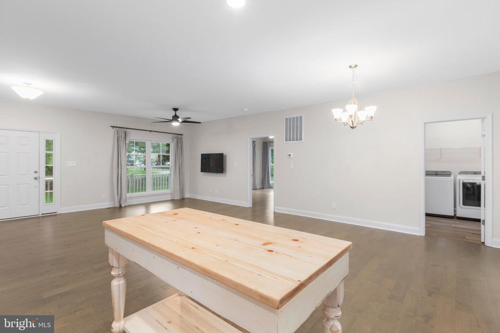10701 THOMPSON LN, SPOTSYLVANIA, Virginia 22551, 3 Bedrooms Bedrooms, ,2 BathroomsBathrooms,Residential,10701 THOMPSON LN,VASP2033412 MLS # VASP2033412
