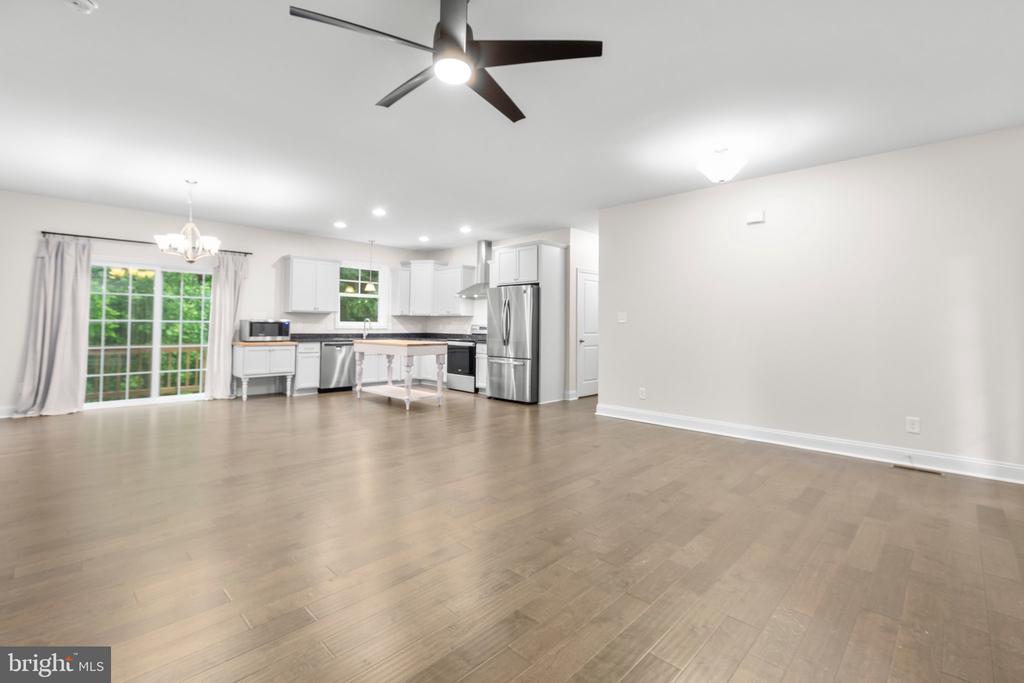 10701 THOMPSON LN, SPOTSYLVANIA, Virginia 22551, 3 Bedrooms Bedrooms, ,2 BathroomsBathrooms,Residential,10701 THOMPSON LN,VASP2033412 MLS # VASP2033412